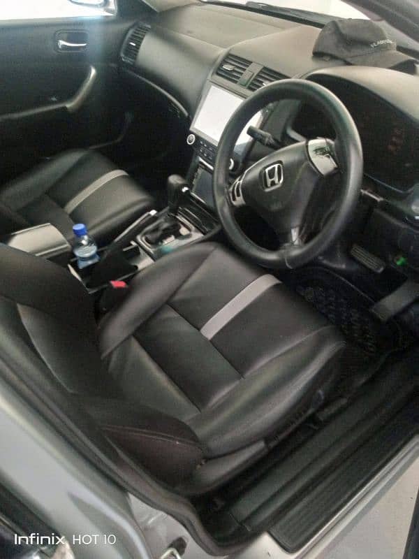 Honda Accord 2003 (Sports) CL 7 1