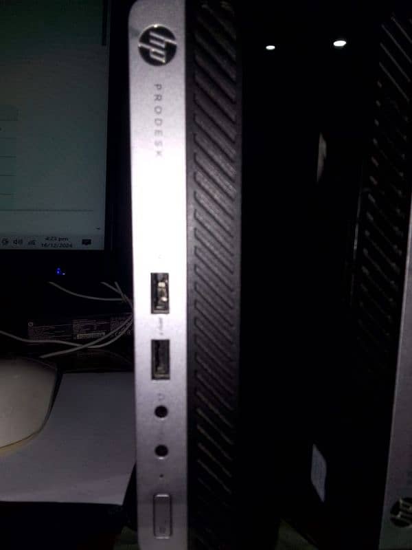 Corii5 7 hp mini PC only casing and mainboard fornt USB port not work) 1