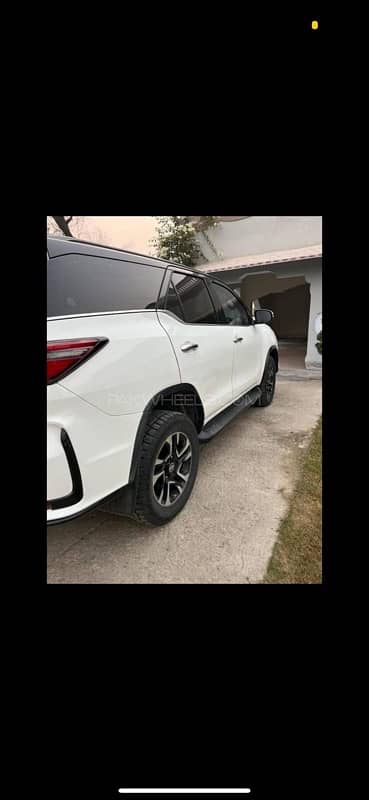 Toyota Fortuner V 2017 2