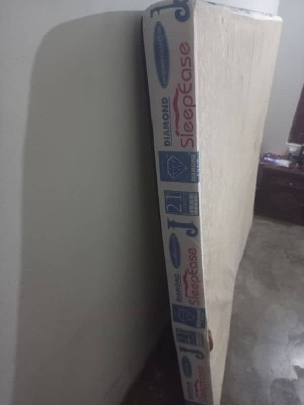 Diamond foam Mattress good condition 2