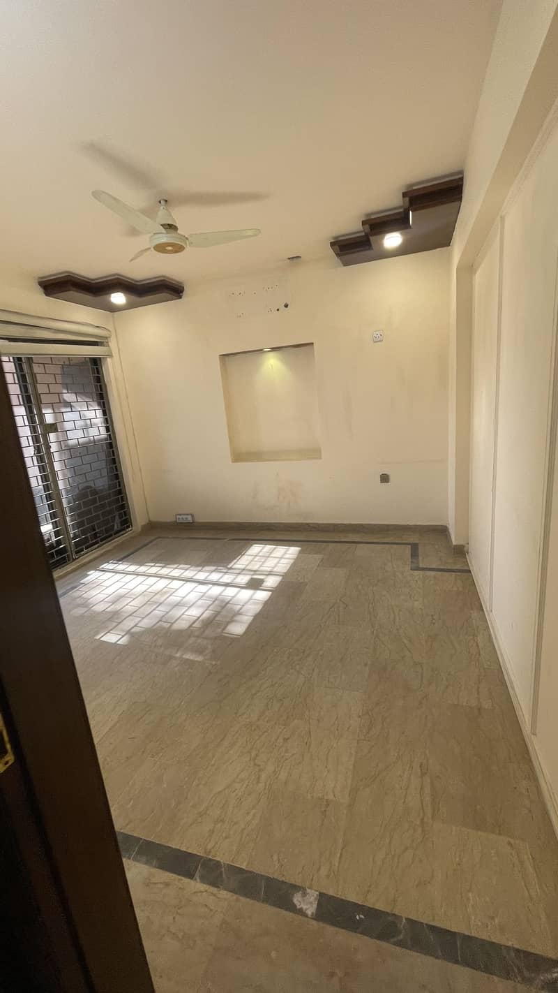 1 kanal lower portion for rent in model town best location with basement hall for family or for use silent ofc 1