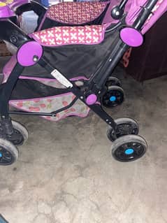 10//10 condition baby pram only one month used