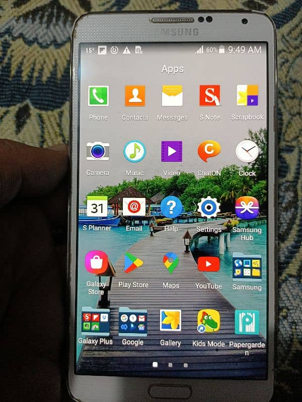 Samsung Galaxy Note 3 in Genuine condition 2