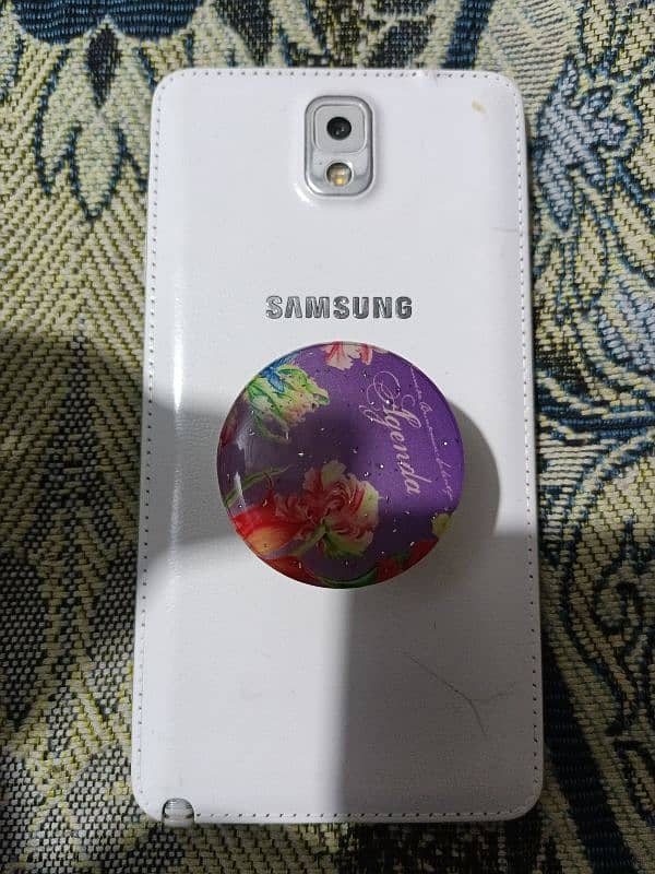 Samsung Galaxy Note 3 in Genuine condition 3