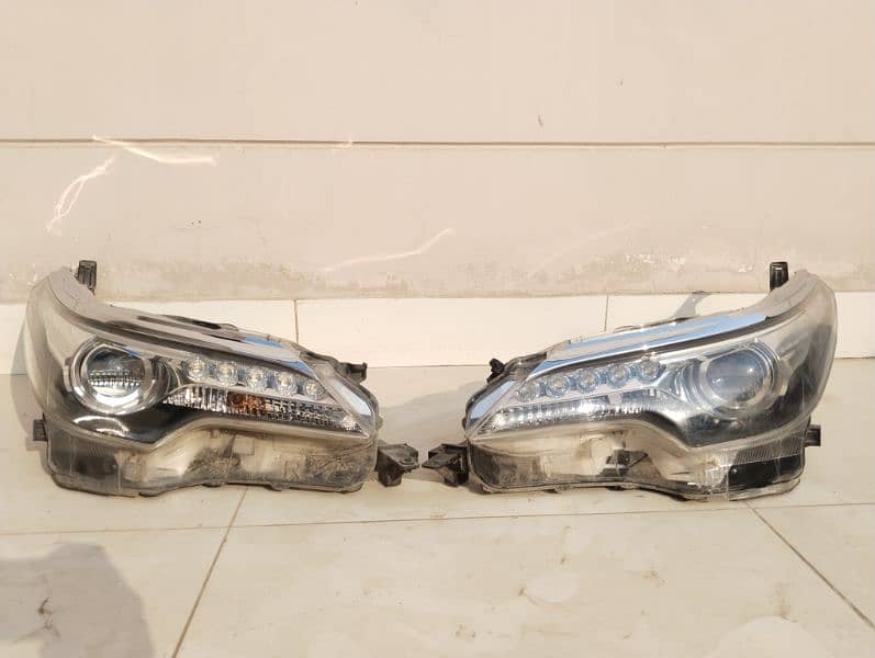 Fortuner headlights both 2