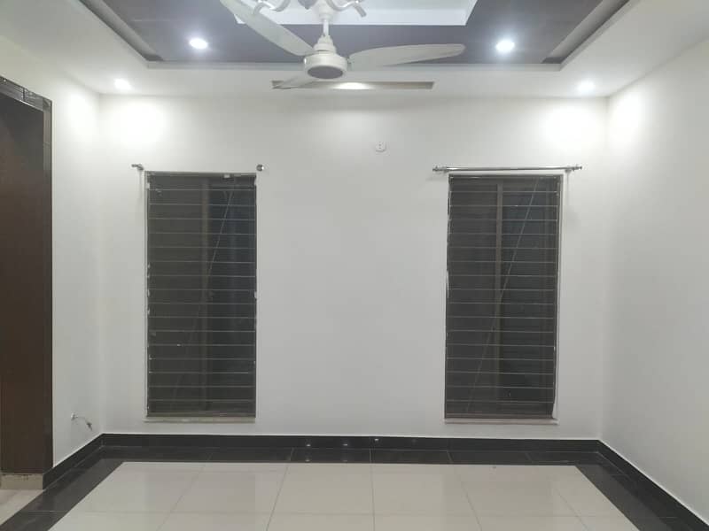 8 Marla House For Sale In Bahria Town Lahore 3