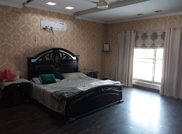 1 Kanal Upper Portion Ideally Situated In DHA Phase 1 0