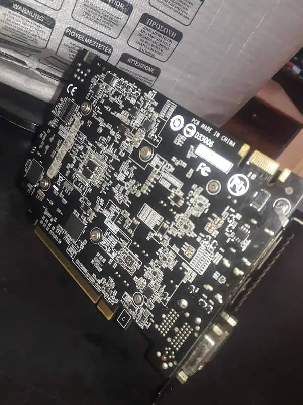 Gigabyte GTX 960 2X CN Mob#03160020092 1