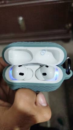 ear bud tws