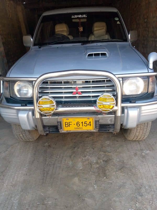 Mitsubishi Pajero 1998 5