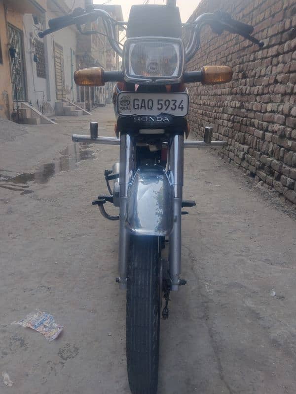 Honda 70 for condition saaf hai mobile number 03258787484 0