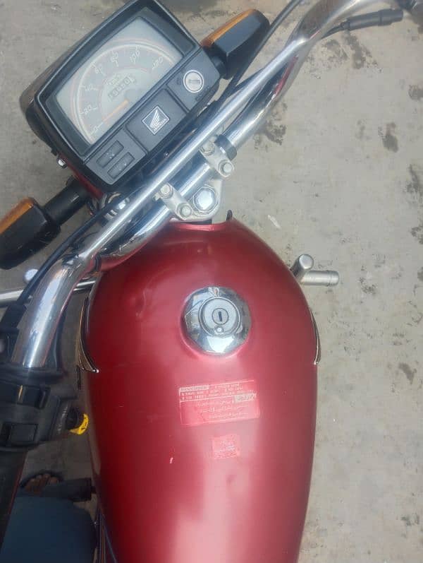 Honda 70 for condition saaf hai mobile number 03258787484 4