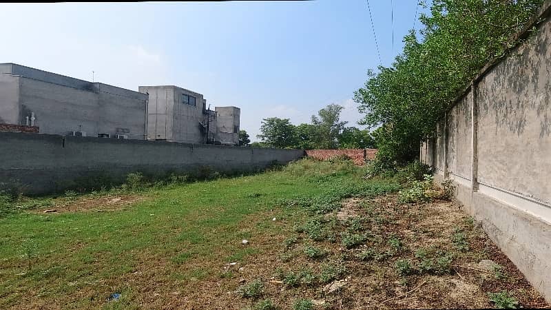 Theather Main Road One Kanal Plot Sui Gas Sewerage Electricity Sarkari Road For Sale 5