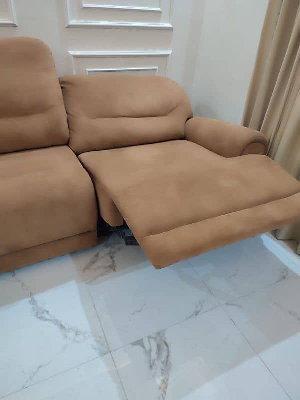 Recliner sofa 3