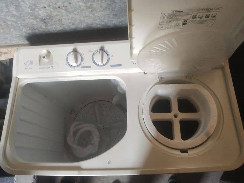 washing & Dryer Machine 3