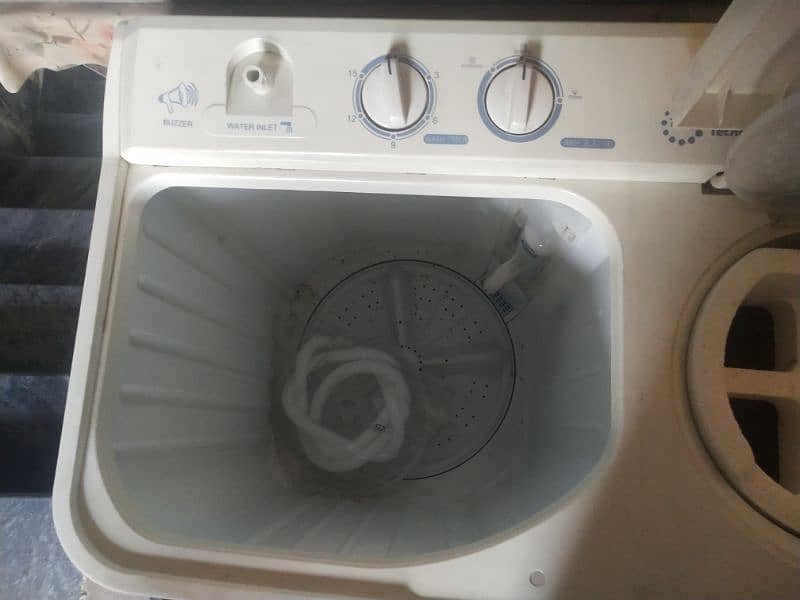 washing & Dryer Machine 4