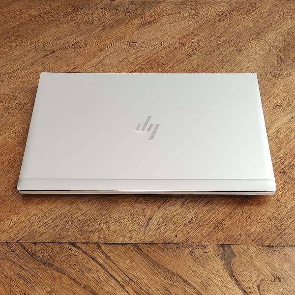 HP Elitebook 840 G7 • i5 10th Gen • 16GB/256GB SSD • Touchscreen 1