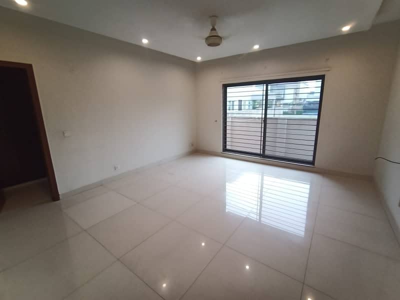 *For Rent* Luxurious Kanal house in DHA Phase 7 20