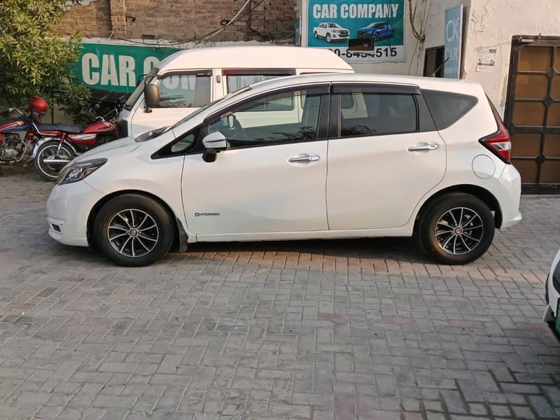 Nissan Note 2017 EPower 3