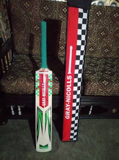 Hard-ball bat kashmir willow 2 matches used+cover for sell