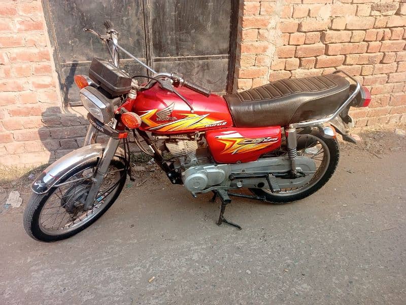 Honda 125 urgent sale 3