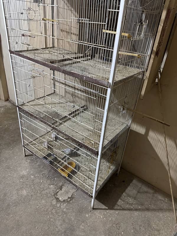 cage for sale 8partion condtion 10/8 0