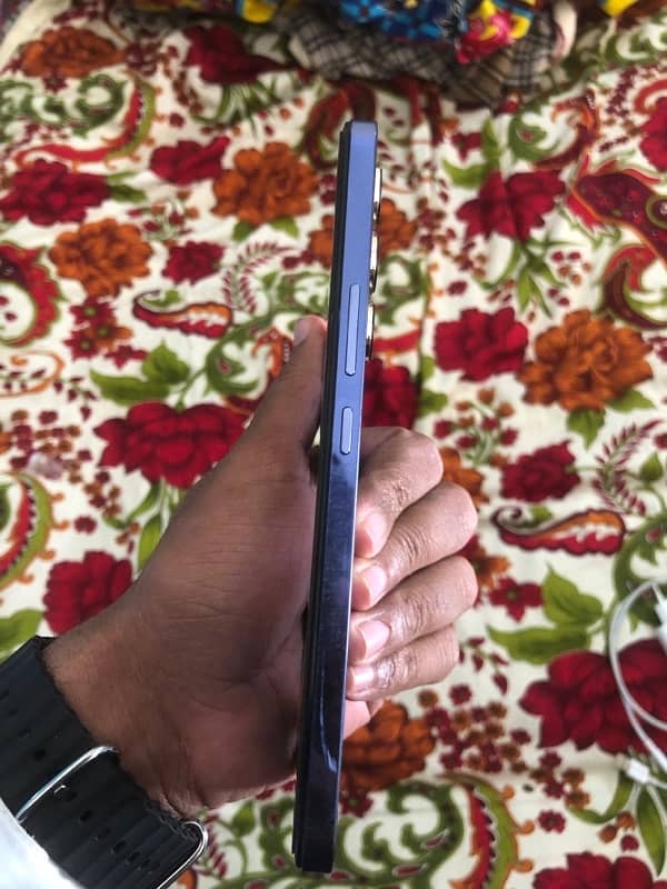 VIVO Y100   10/10  condition 5