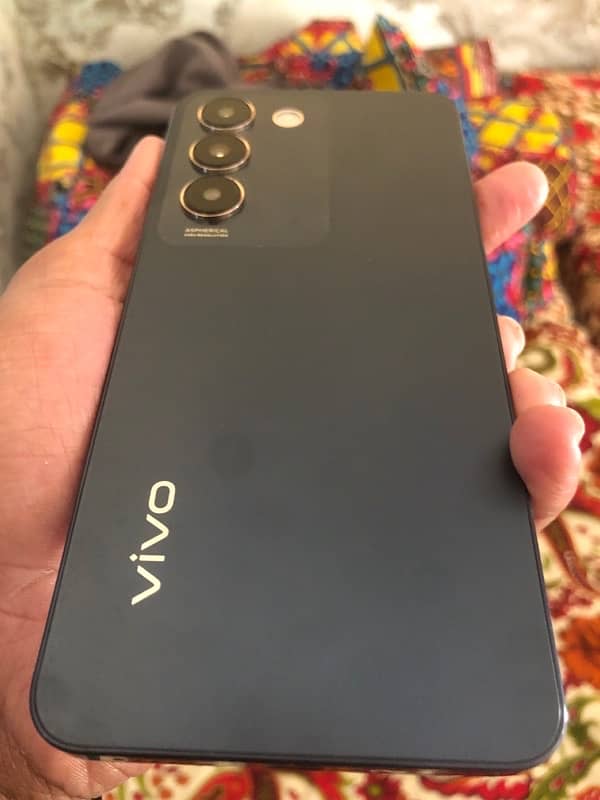 VIVO Y100   10/10  condition 9