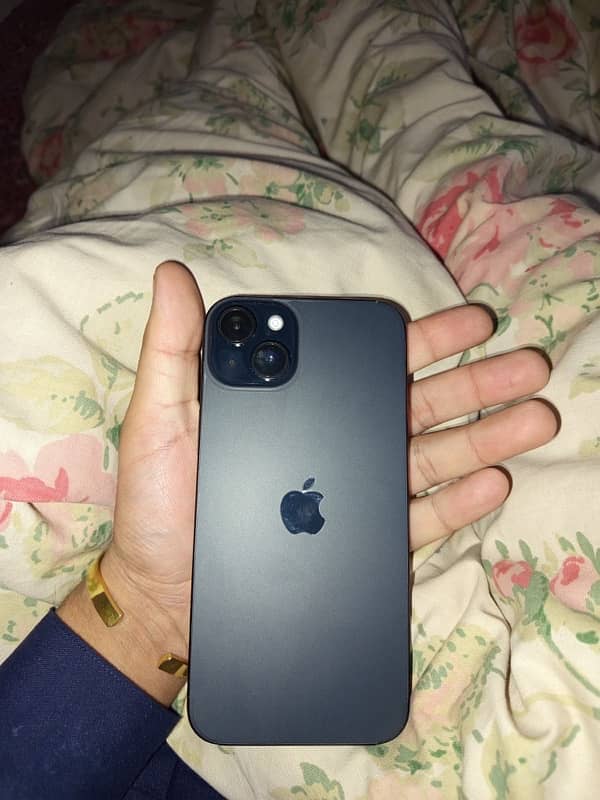 iPhone 15 plus 96/B/H 128 gb jv 4