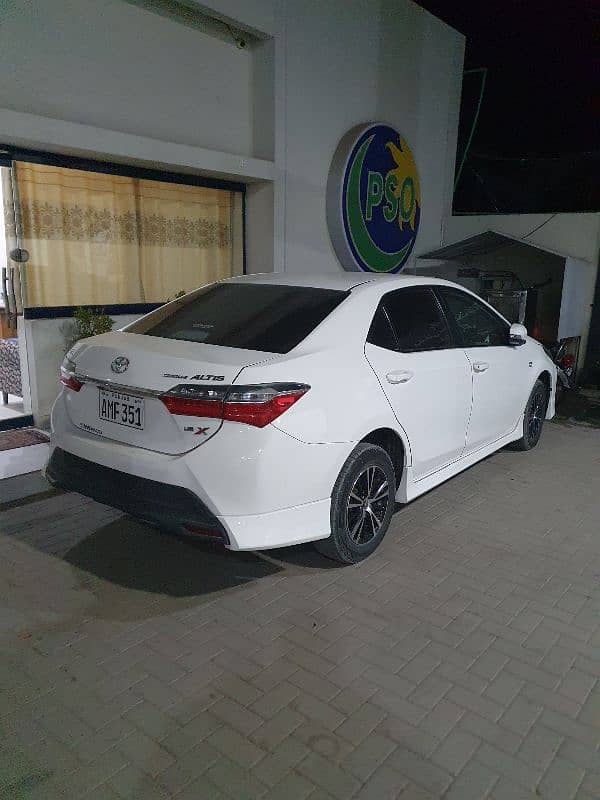 Toyota Corolla Altis x  1.6 2021 1