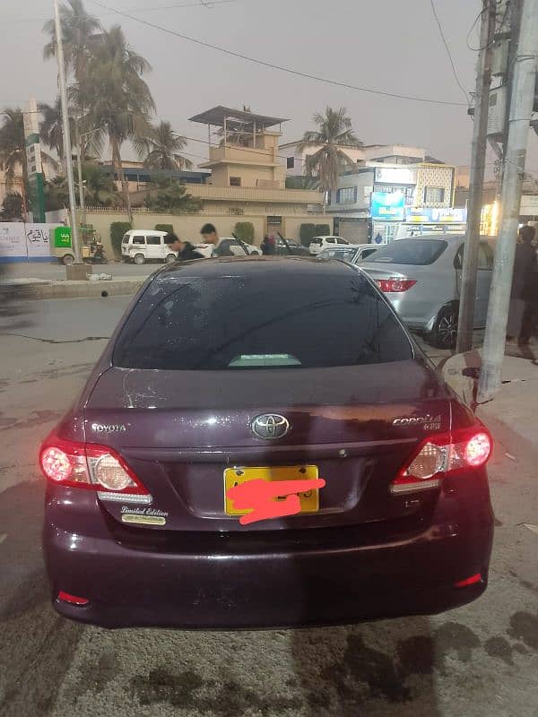 Toyota Corolla Altis 2013 1