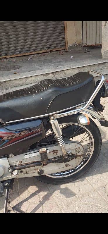 honda 125 genian 9