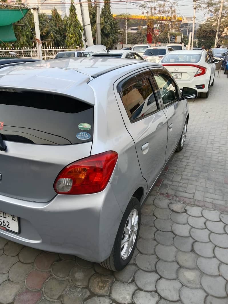 Mitsubishi Mirage 2012 3