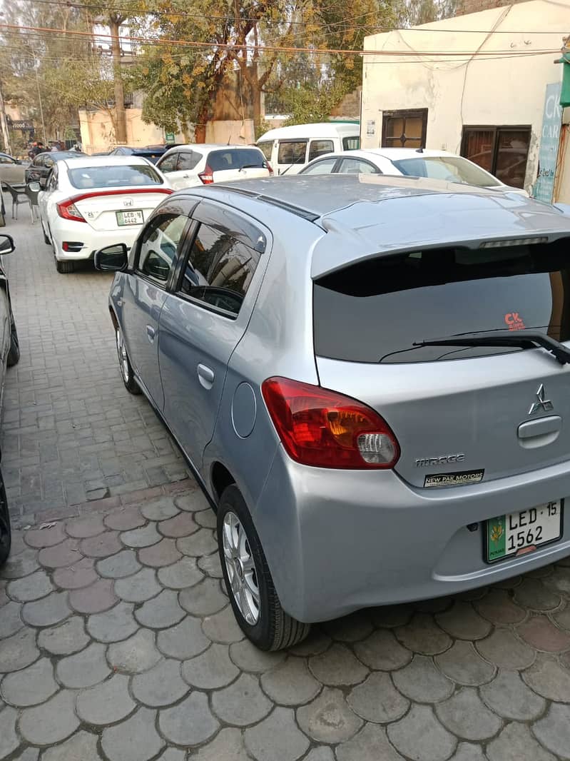 Mitsubishi Mirage 2012 4