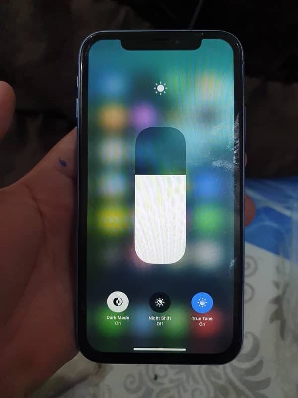 iPhone Xr Factory Unlock 6