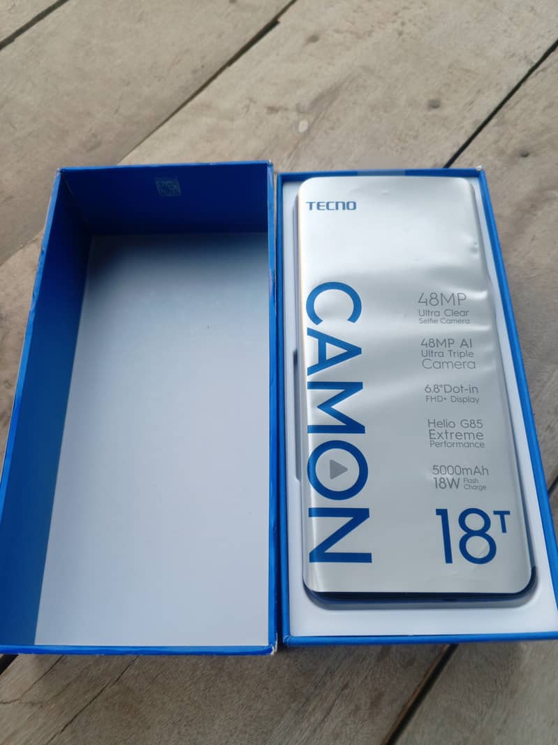 TECNO camon18 T  8/128 0