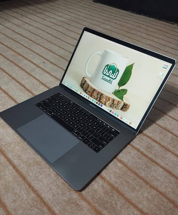 Apple MacBook pro 2019 2