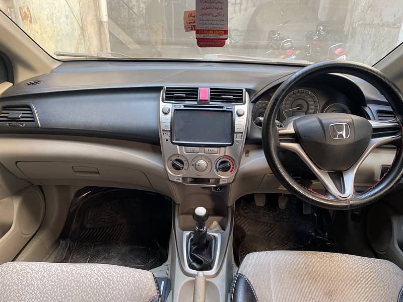 Honda City IVTEC 2015 in lush condition perfect car for home use 8