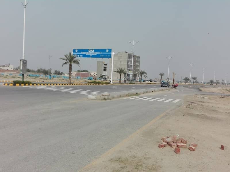 ZEE Real Estate & Builders Offer 1 Kanal Pair On "70" Road Near to Main "160" Road IN the Hearth Of DHA Phase 8 Lahore 5