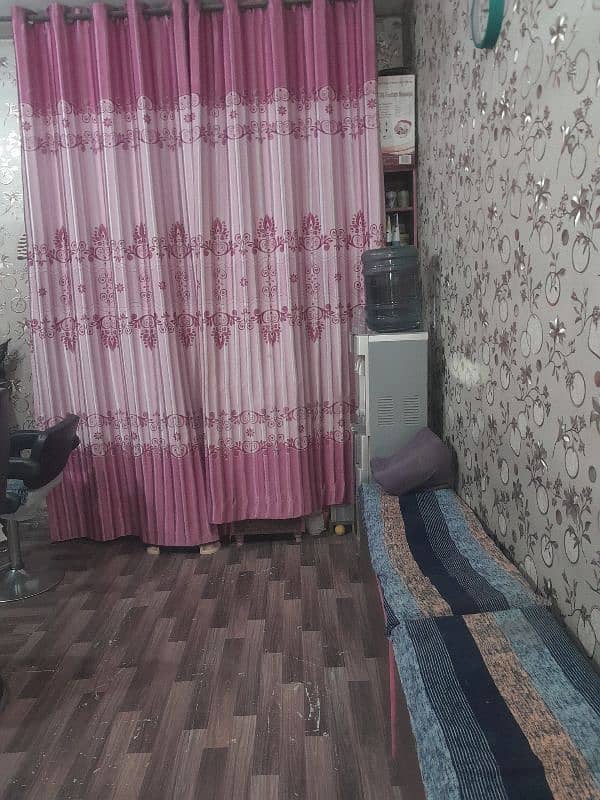 Salon for sale 5