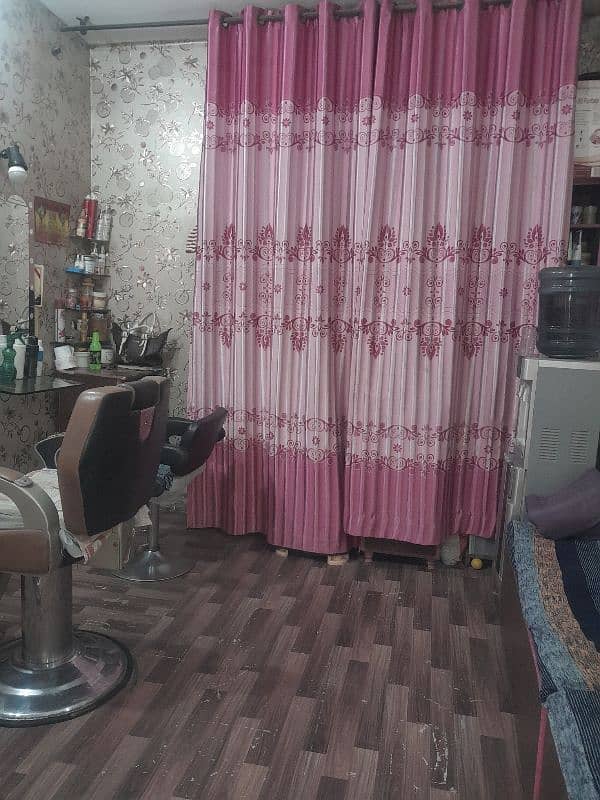 Salon for sale 7