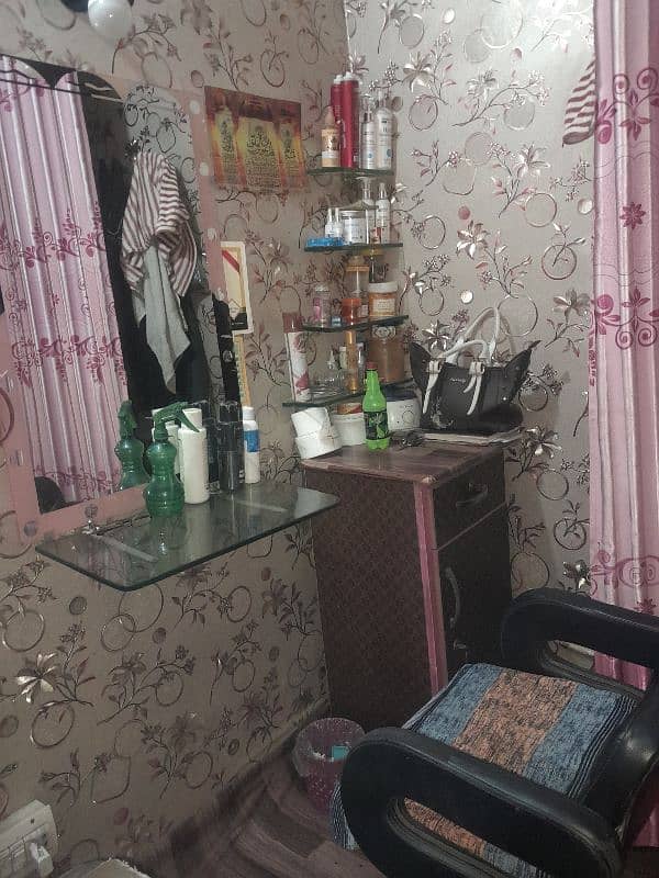 Salon for sale 8