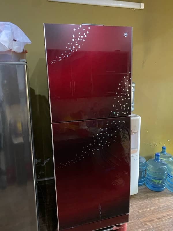 used pel fridge full size for sale urgently 0