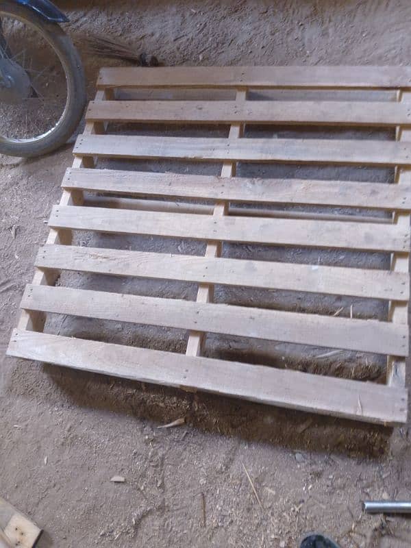 all wooden plastic pallet sell and purchase 1