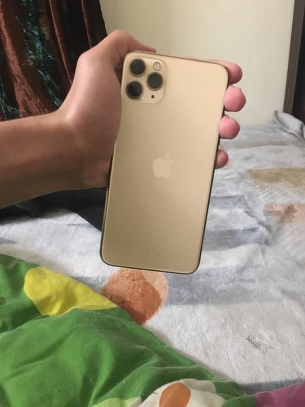 iPhone 11 Pro Max 0