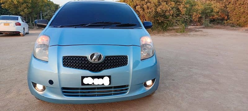 Toyota Vitz 2006 1