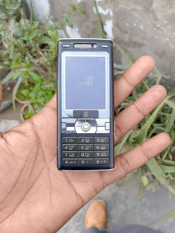 Sony Ericsson k800i 0