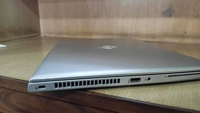 HP laptop 4