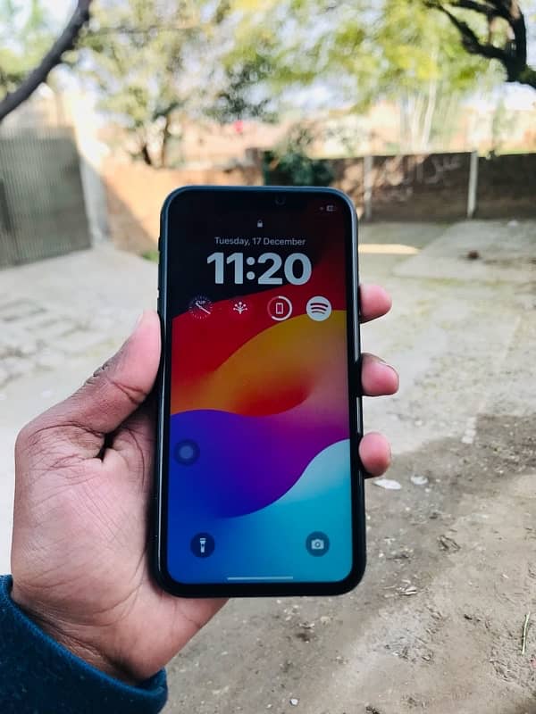 iPhone XR 64GB Non pta JV waterpack 0