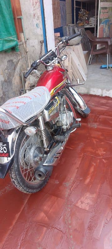 Honda 125 Self 2021 4